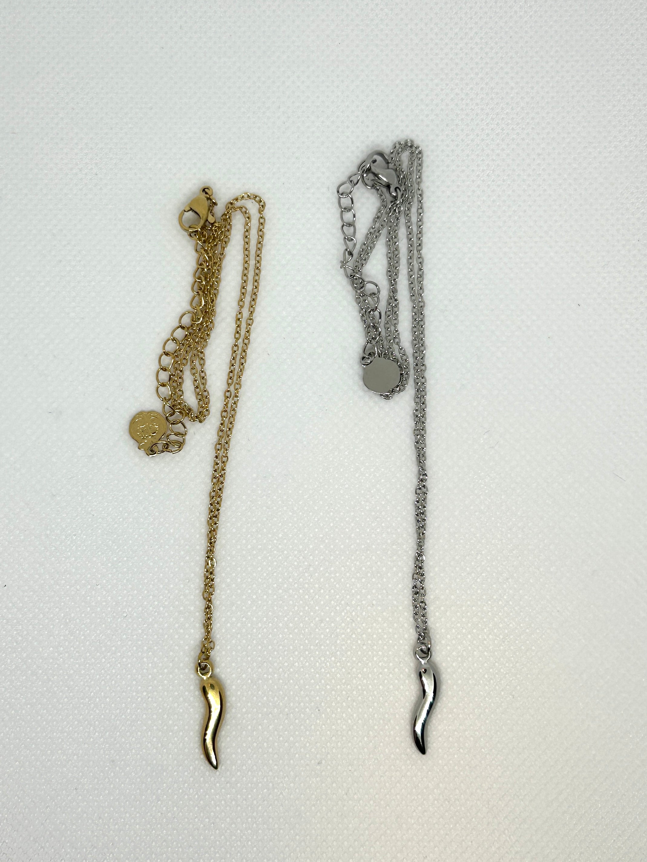 Good Luck Chili Necklace (Classic)